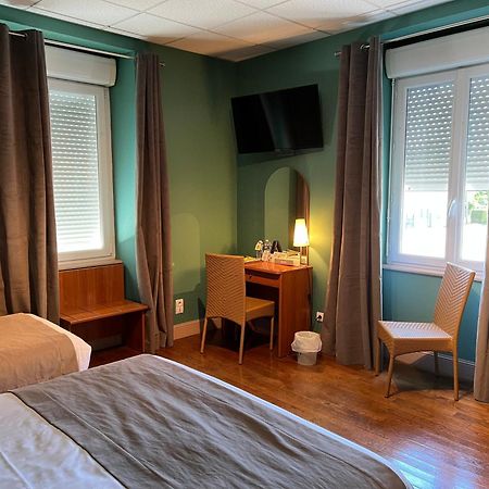 Logis Hotel-Restaurant Les Voyageurs La Coquille Kültér fotó
