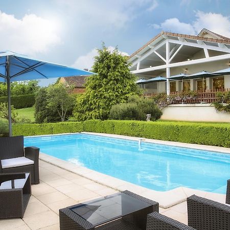 Logis Hotel-Restaurant Les Voyageurs La Coquille Kültér fotó