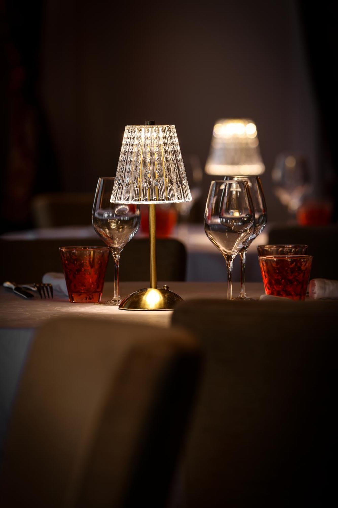 Logis Hotel-Restaurant Les Voyageurs La Coquille Kültér fotó