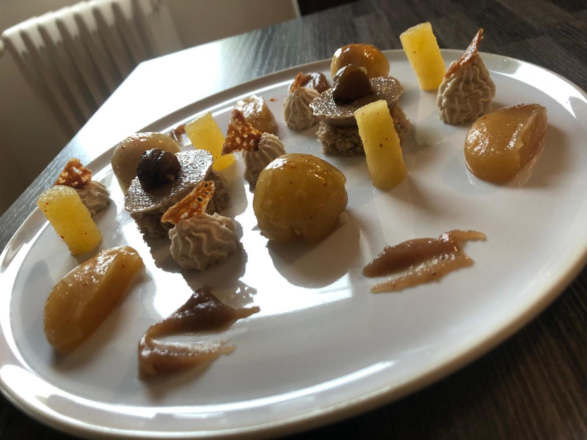 Logis Hotel-Restaurant Les Voyageurs La Coquille Kültér fotó