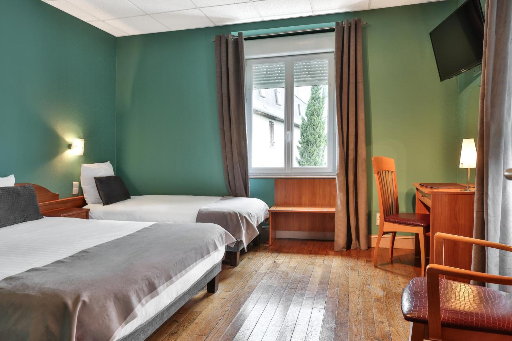 Logis Hotel-Restaurant Les Voyageurs La Coquille Kültér fotó